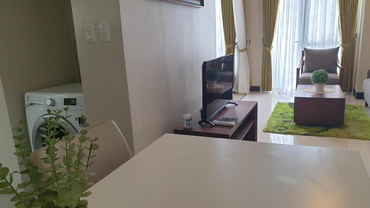 Mactan Newtown With Sun Set And Garden View Cebu Exterior foto