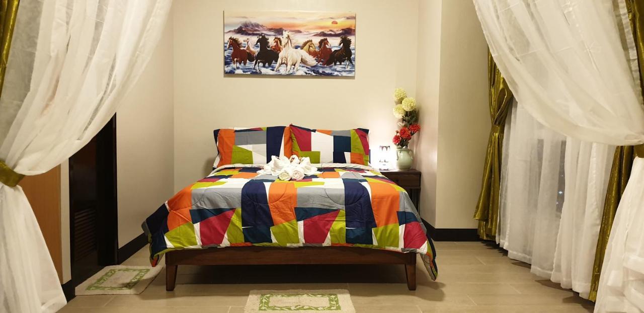 Mactan Newtown With Sun Set And Garden View Cebu Exterior foto